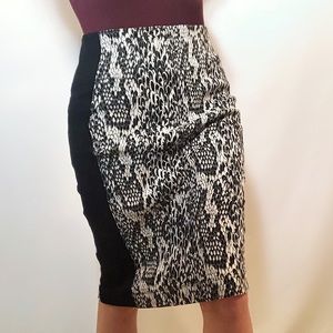 Joe Fresh black and white snake skin pencil skirt